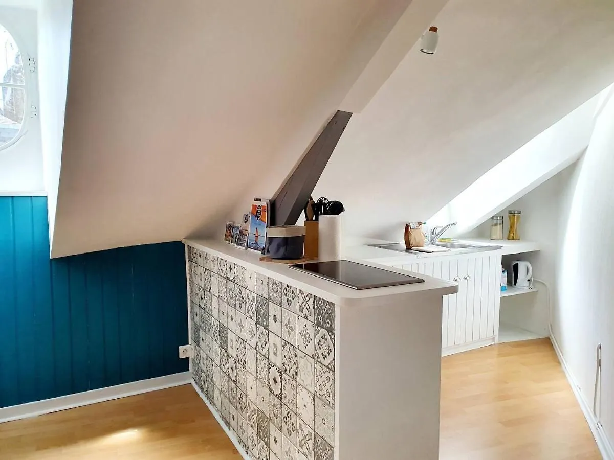 公寓 Chic Studio Sous Les Toits Du Centre Historique 瓦讷 法国